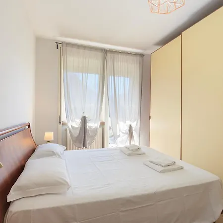 Апартаменты La Casa Del Tasso Feriolo